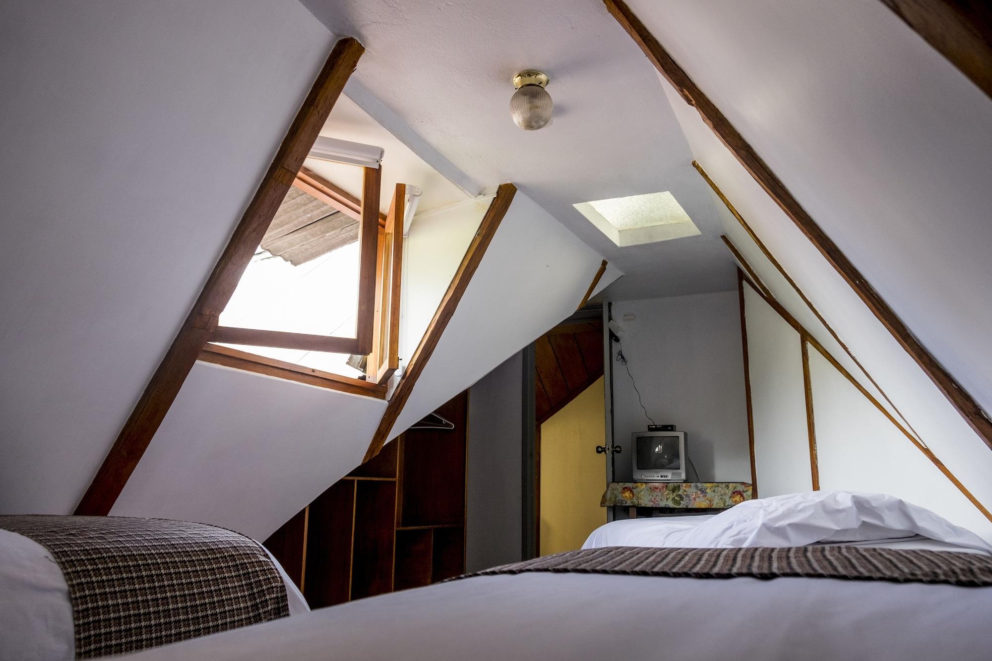 קיטו Hostal Posada Del Maple מראה חיצוני תמונה